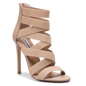 Steve Madden Shoes - Light tan Steve Madden Strives Steve Madden Shoes - Light tan Steve Madden Strives